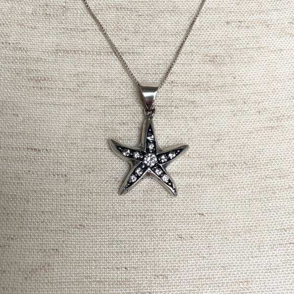 Sterling Silver 925 Starfish Seastar Cubic Zirconia Pendant Necklace 18" Chain - Picture 16 of 16